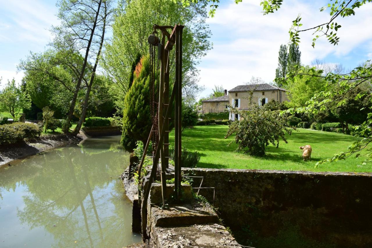 Bed and Breakfast Moulin De Ladausse Monflanquin Exterior foto